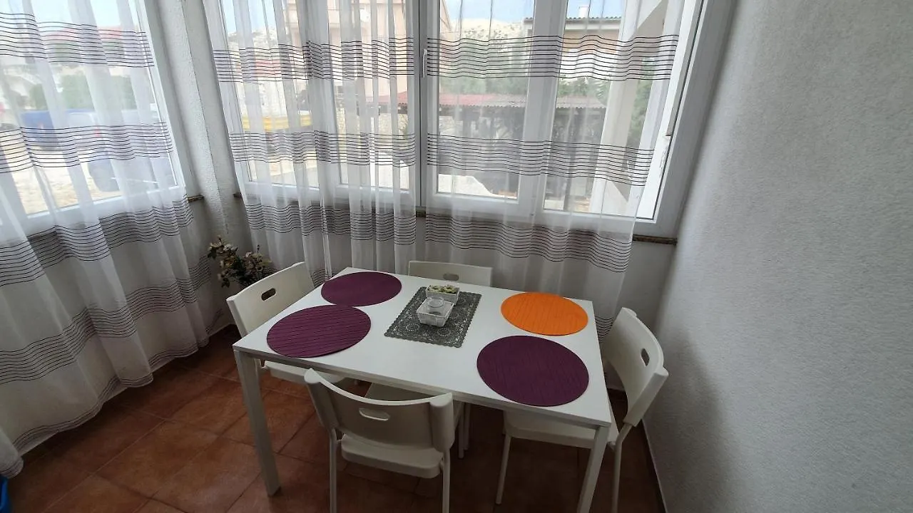Batkoski Apartments Pag Town